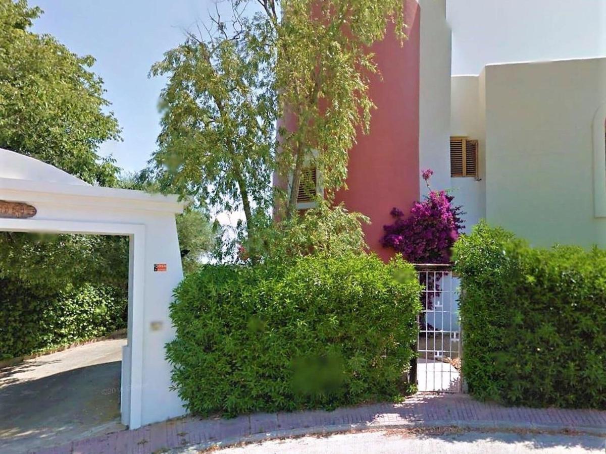 Belvilla By Oyo Petunias * Santa Eulária des Riu